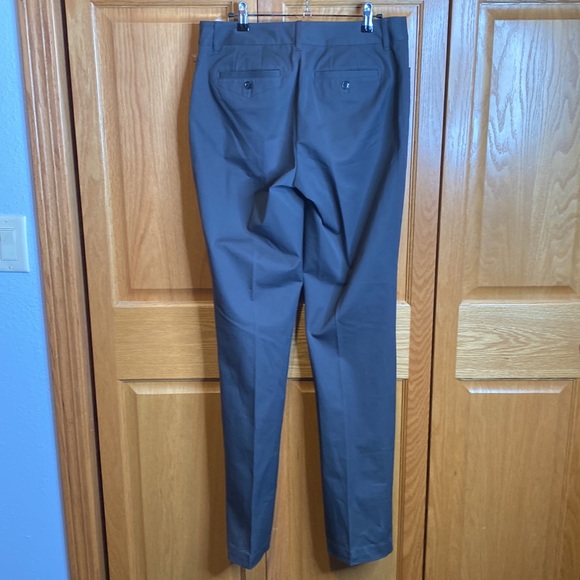 Eddie Bauer dark gray pants size 8 long tall.  New without tags - Picture 3 of 8